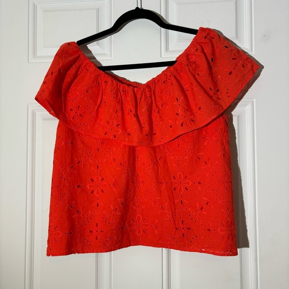 ❤️2/$15 or 3/$26❤️ Ann Taylor Orange Eyelet Embroidered Top, Size XS - Picture 1 of 6